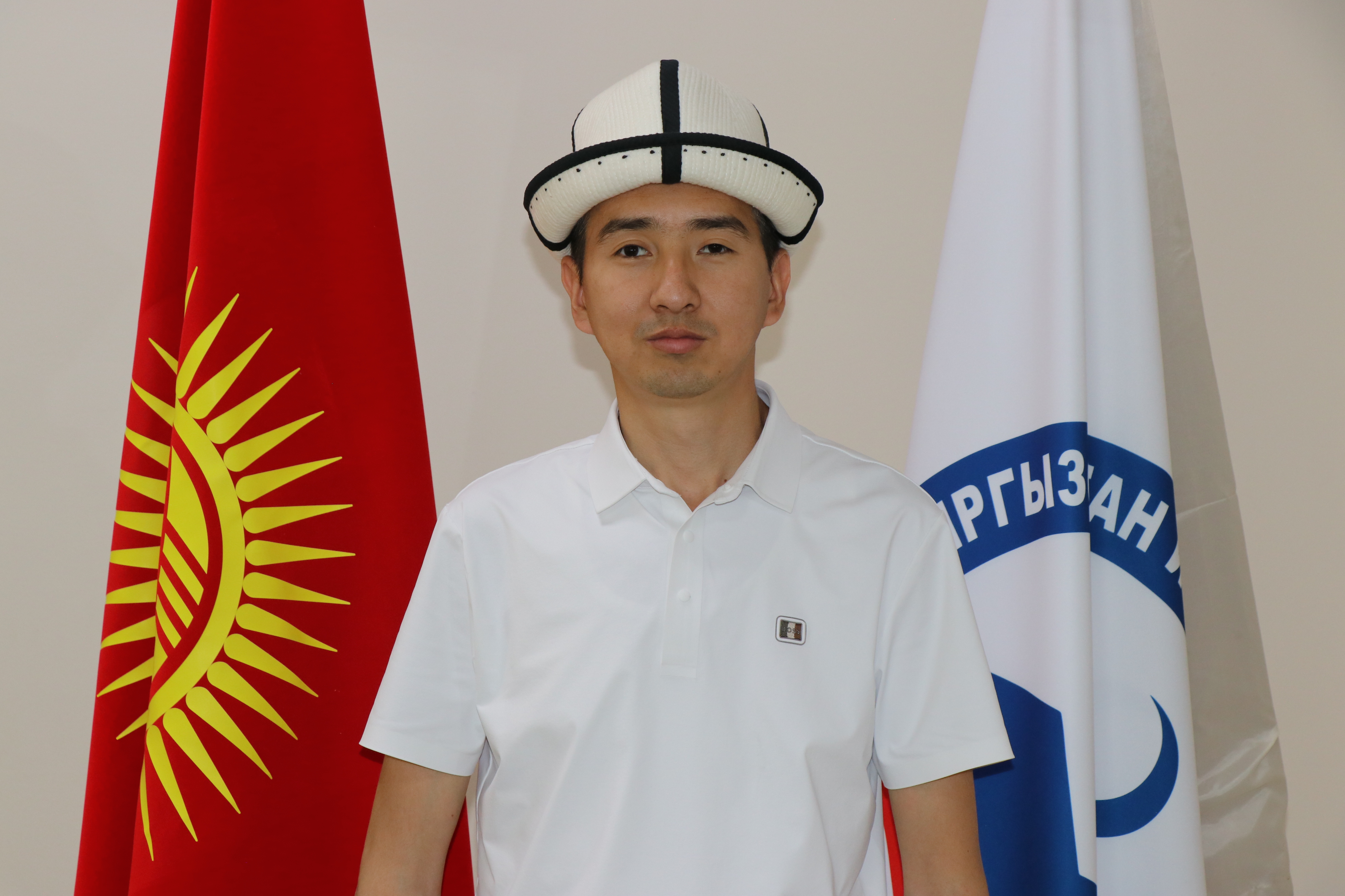 Муктар уулу Азирет